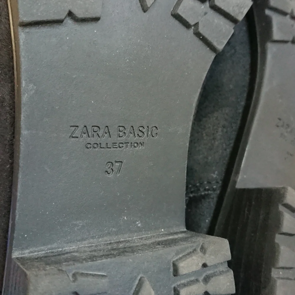 Zara Basic Collection Black faux suede Over-the-Knee Boots size 6.5